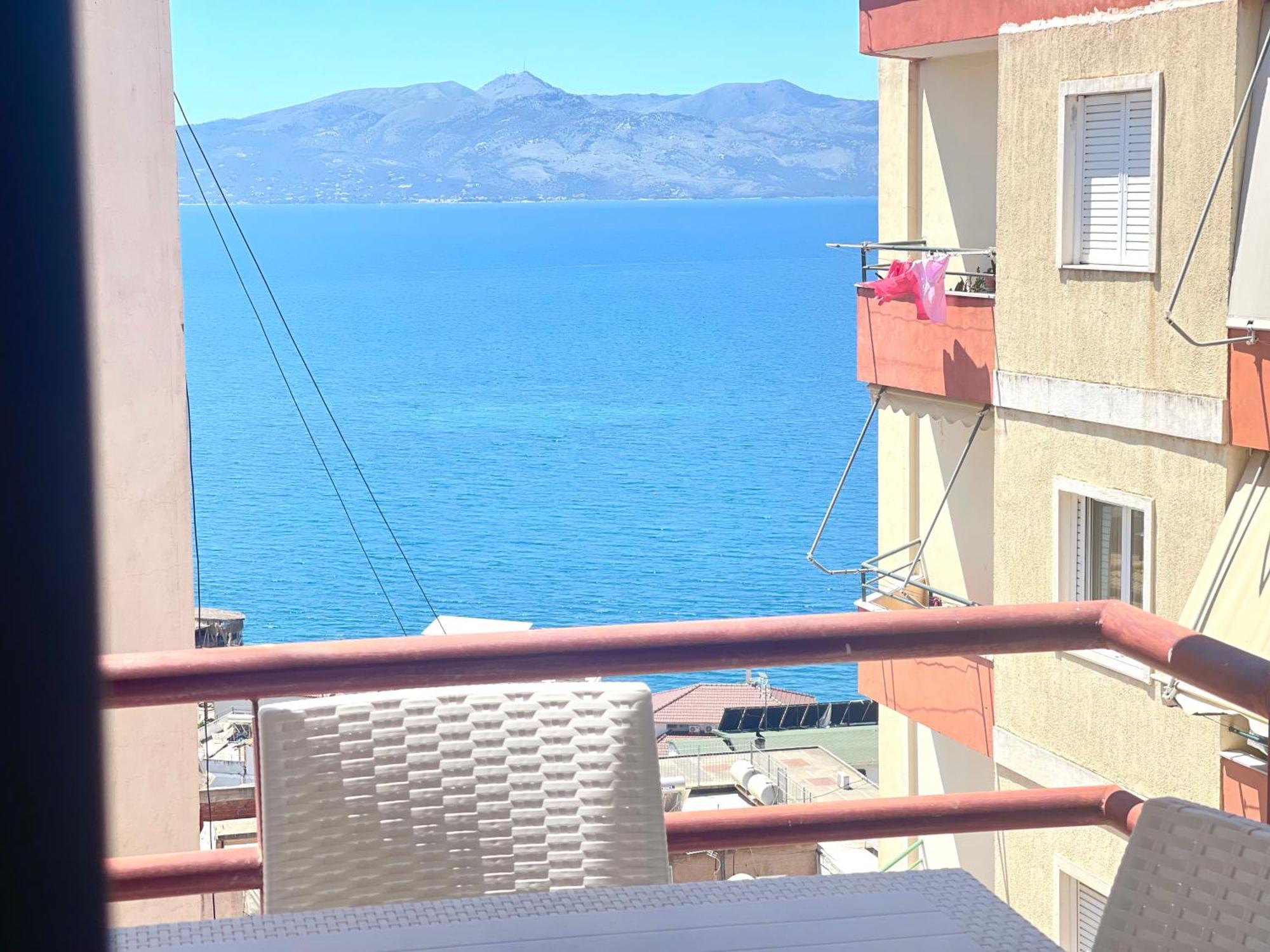 Ernest Apartments Sarandë Exterior foto