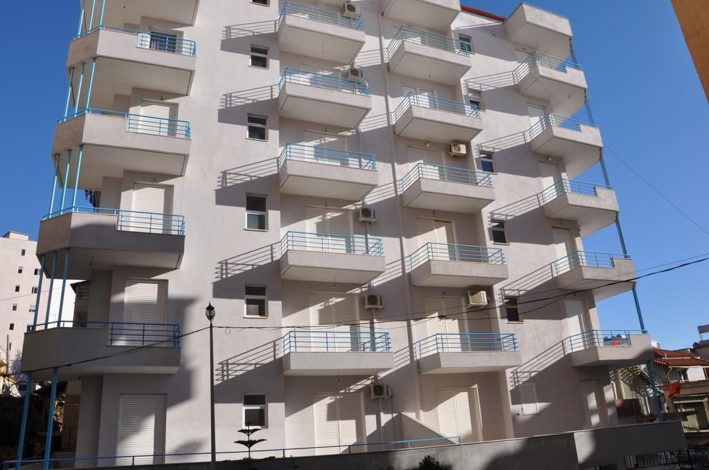 Ernest Apartments Sarandë Exterior foto